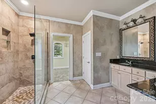 304 Catawba Crest Ln, Clover, SC 29710 - Photo 32