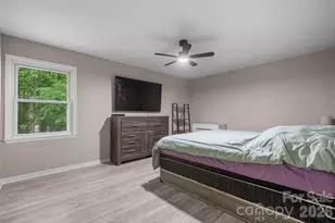 2120 40th Ave Ct NE, Hickory, NC 28601 - Photo 10