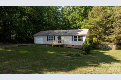 2120 40th Avenue Court NE, Hickory, NC 28601 - Photo 16