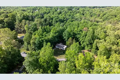2120 40th Avenue Court NE, Hickory, NC 28601 - Photo 32