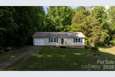 2120 40th Avenue Court NE, Hickory, NC 28601 - Photo 2