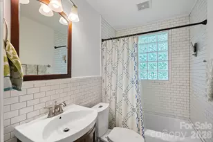 1621 Morningside Dr, Charlotte, NC 28205 - Photo 20