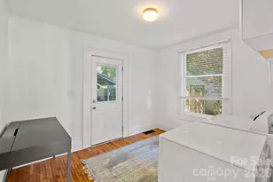 1621 Morningside Dr, Charlotte, NC 28205 - Photo 14