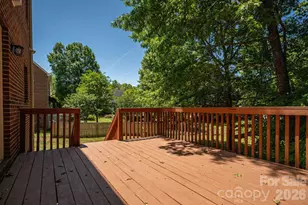 1535 20th Ave Pl NE, Hickory, NC 28601 - Photo 4
