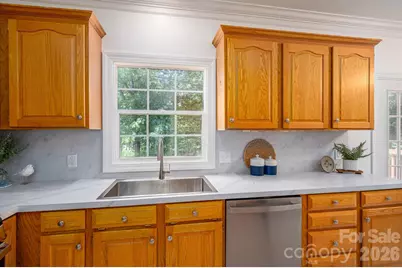 1535 20th Avenue Place NE, Hickory, NC 28601 - Photo 10