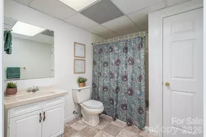 1535 20th Avenue Place NE, Hickory, NC 28601 - Photo 34