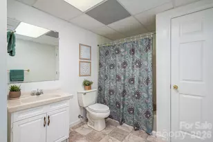 1535 20th Ave Pl NE, Hickory, NC 28601 - Photo 34