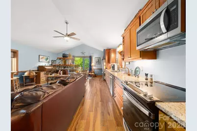 345 Moorehill Drive, Waynesville, NC 28786 - Photo 10