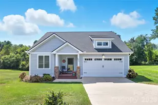 376 Windy Acres Knoll Dr, Hendersonville, NC 28792 - Photo 1