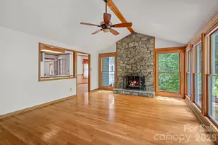 5215 Club View Dr, Concord, NC 28025 - Photo 14