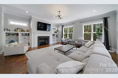 3015 Commonwealth Avenue, Charlotte, NC 28205 - Photo 6