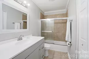 8529 Castle Pine Ct, Charlotte, NC 28226 - Photo 30