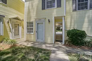 8529 Castle Pine Ct, Charlotte, NC 28226 - Photo 10
