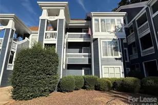 726 Southwest Dr, Davidson, NC 28036 - Photo 2