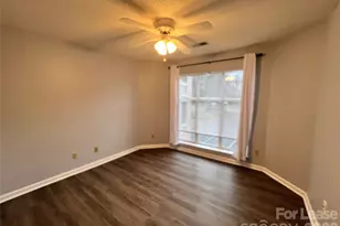 726 Southwest Dr, Davidson, NC 28036 - Photo 8