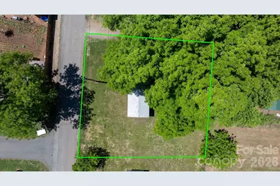 112 E 13th Street, Newton, NC 28658 - Photo 2