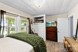 210 Stockton St, Shelby, NC 28150 - Photo 10