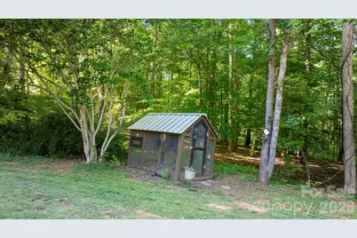 3355 Helton Hartley Place, Lenoir, NC 28645 - Photo 38