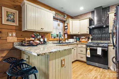 3355 Helton Hartley Place, Lenoir, NC 28645 - Photo 14