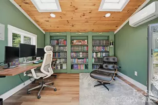 3715 Delgany Dr, Charlotte, NC 28215 - Photo 24