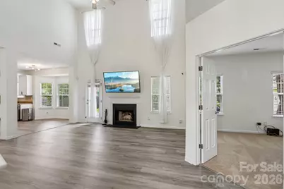 9621 Rothman Lane, Charlotte, NC 28215 - Photo 8