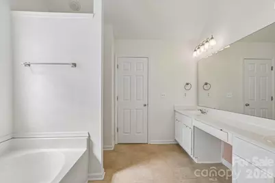 9621 Rothman Lane, Charlotte, NC 28215 - Photo 24