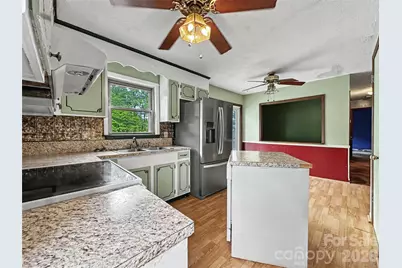 169 Hemingway Lane, Statesville, NC 28625 - Photo 6