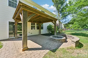 7108 Kinley Commons Ln, Charlotte, NC 28278 - Photo 42