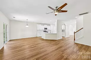 7108 Kinley Commons Ln, Charlotte, NC 28278 - Photo 12