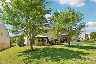 7108 Kinley Commons Ln, Charlotte, NC 28278 - Photo 44