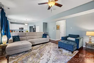 3315 Ashley View Dr, Charlotte, NC 28213 - Photo 4