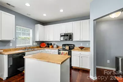 3315 Ashley View Drive, Charlotte, NC 28213 - Photo 6