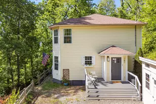 747 Osborne Rd, Clyde, NC 28721 - Photo 4