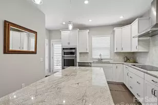 3808 Sky Haven Dr, Charlotte, NC 28209 - Photo 12