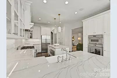 1948 Maryland Avenue, Charlotte, NC 28209 - Photo 18