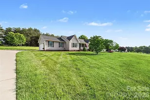 173 Alpine Cir, Statesville, NC 28625 - Photo 4