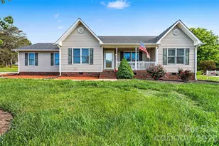 173 Alpine Cir, Statesville, NC 28625 - Photo 2