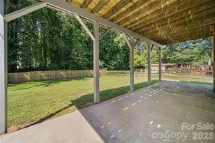 8615 Harmony Bridge Pl, Charlotte, NC 28216 - Photo 30