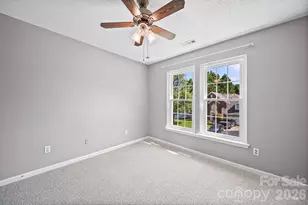 8615 Harmony Bridge Pl, Charlotte, NC 28216 - Photo 22