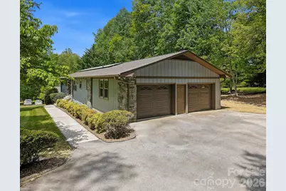 106 Muirfield Court, Hendersonville, NC 28791 - Photo 38