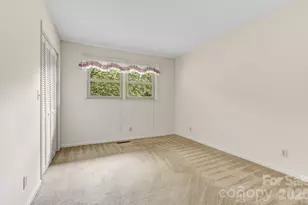 106 Muirfield Ct, Hendersonville, NC 28791 - Photo 32