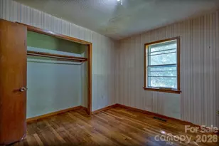156 Old Sweetwater Rd, Robbinsville, NC 28771 - Photo 16