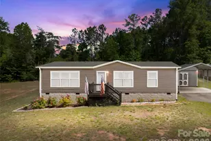 171 Brook Creek Dr, Troutman, NC 28166 - Photo 2