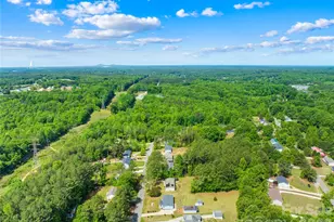171 Brook Creek Dr, Troutman, NC 28166 - Photo 10