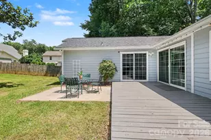 8207 White Horse Ln, Charlotte, NC 28270 - Photo 34
