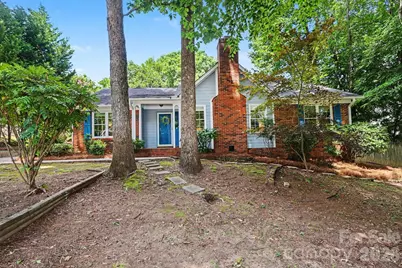 8207 White Horse Lane, Charlotte, NC 28270 - Photo 2