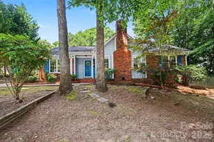 8207 White Horse Ln, Charlotte, NC 28270 - Photo 2