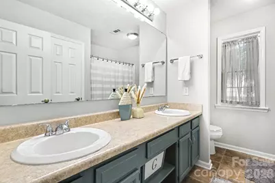 8207 White Horse Lane, Charlotte, NC 28270 - Photo 32