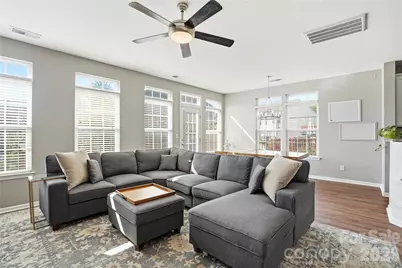 10005 Kings Parade Boulevard, Charlotte, NC 28273 - Photo 16
