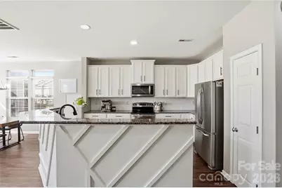 10005 Kings Parade Boulevard, Charlotte, NC 28273 - Photo 6